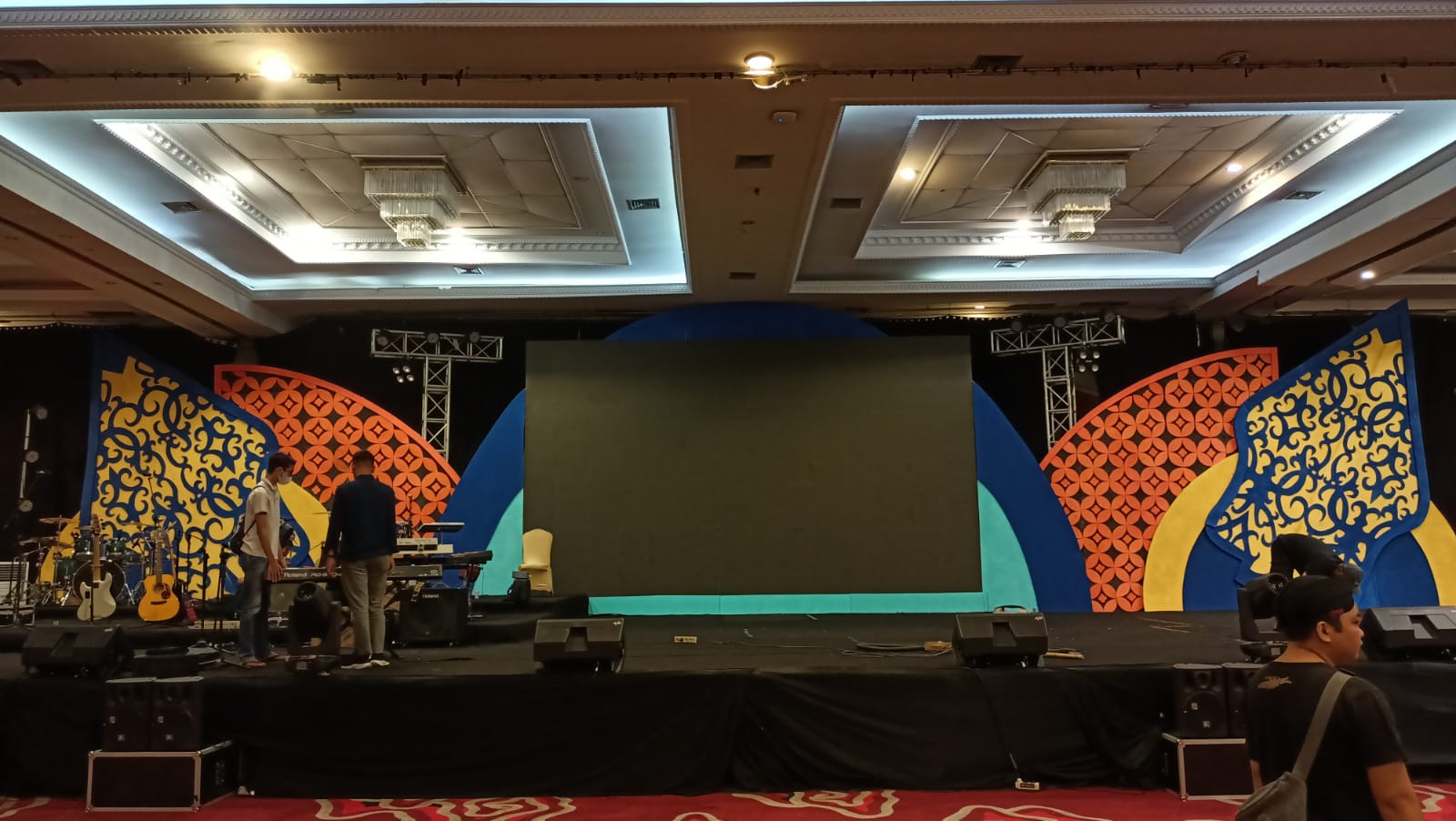 SEWA RENTAL PANGGUNG PENDEK UNTUK SEMINAR JOGJA