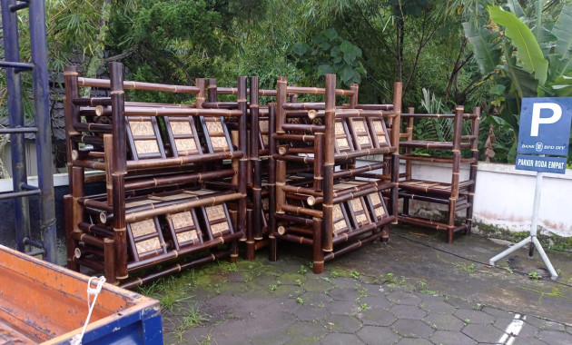 persewaan kursi bambu lincak Jogja