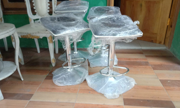 kursi barstool jogja