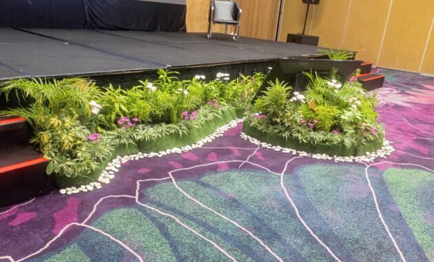 panggung taman minigarden jogja