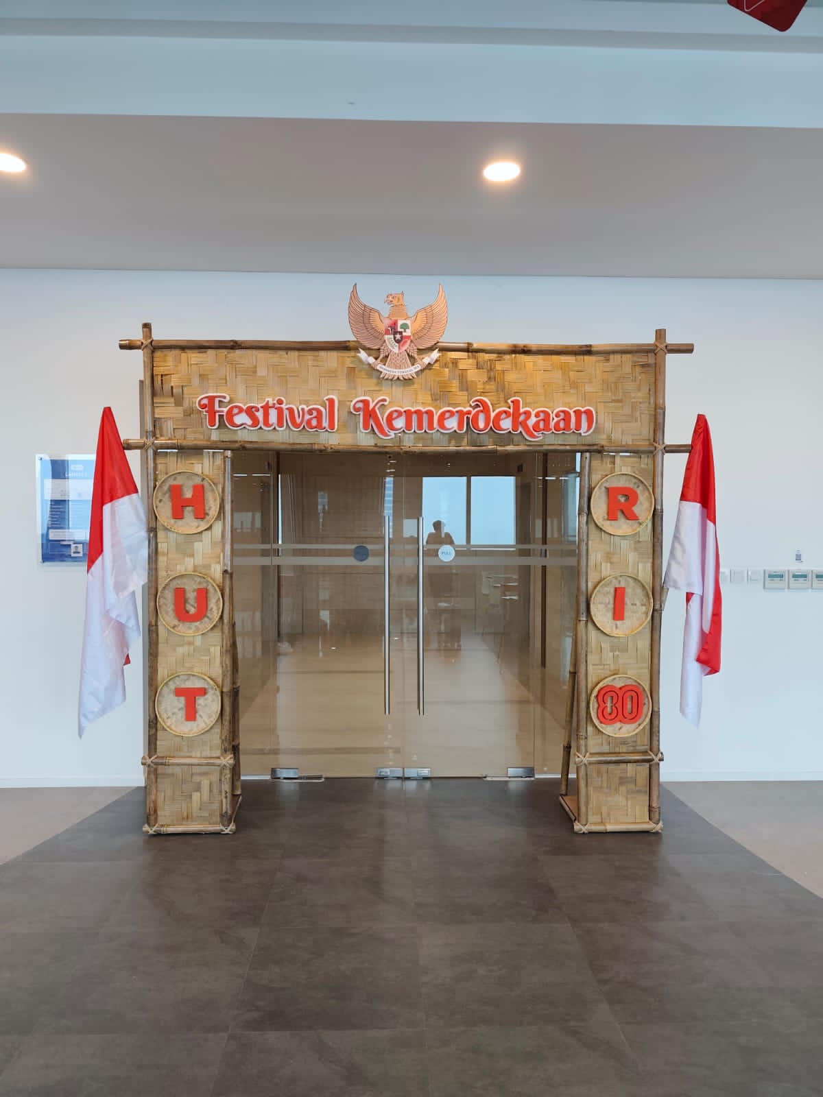 Gate bambu tradisional karya Jogja Dekor