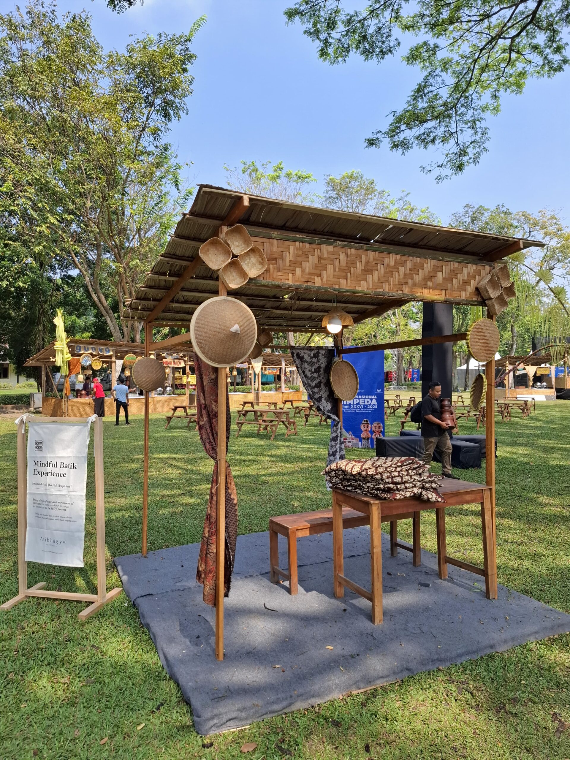 Dekorasi klasik bambu dan kayu Jogja Dekor